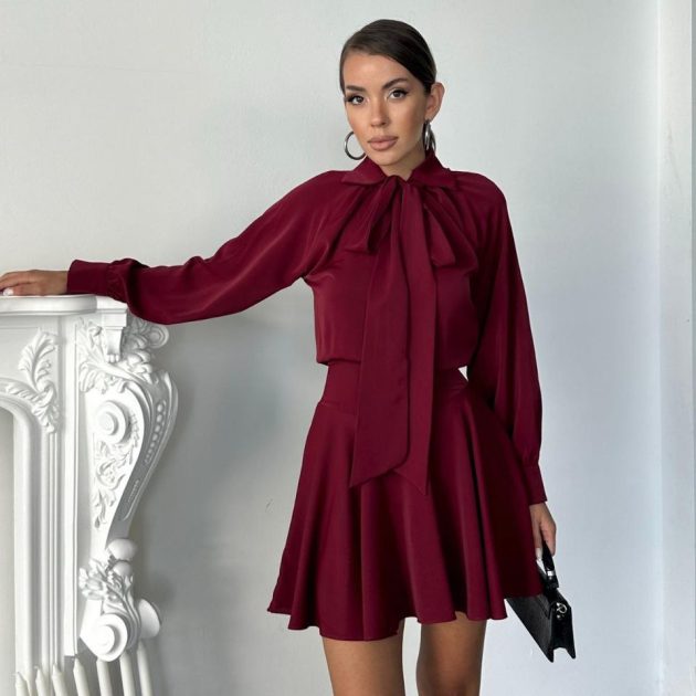 Edith dress in burgundy