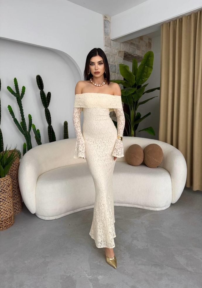 Fairy beige dress