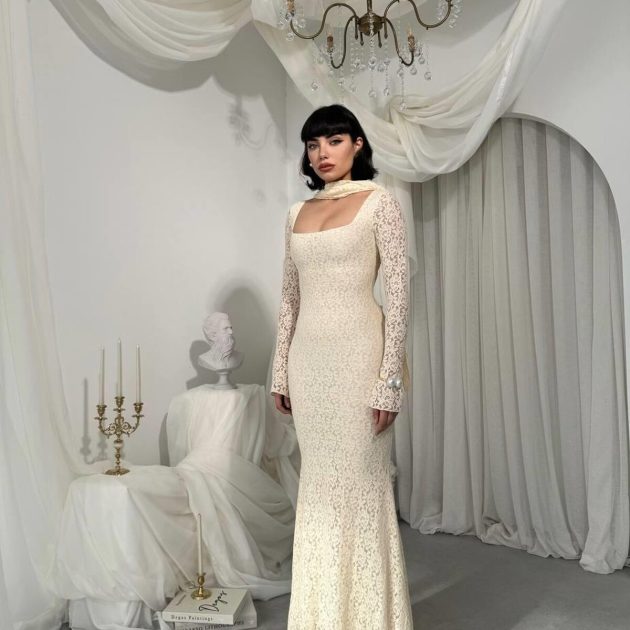 Donatella beige dress