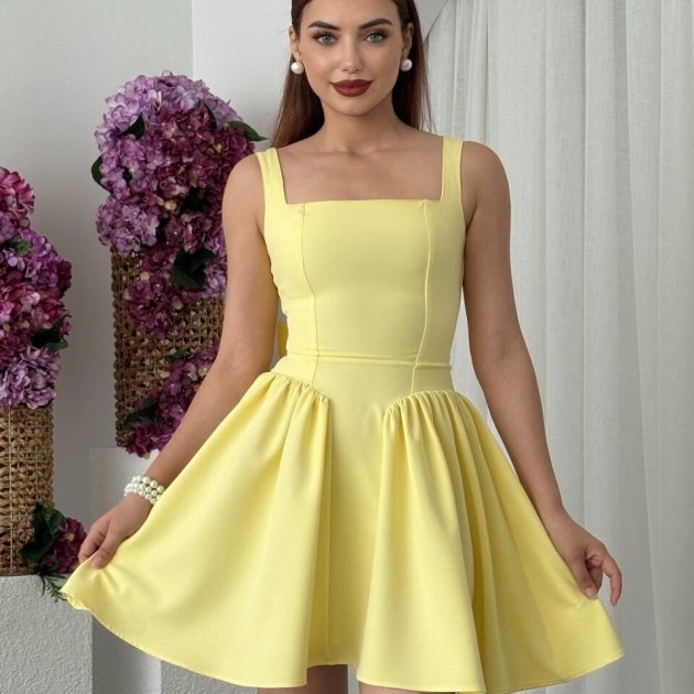 Flora dress in butter yellow