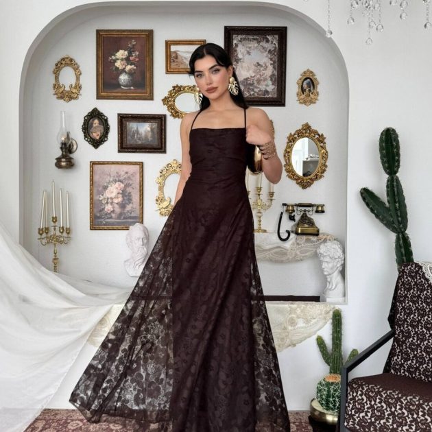 Stella brown dress