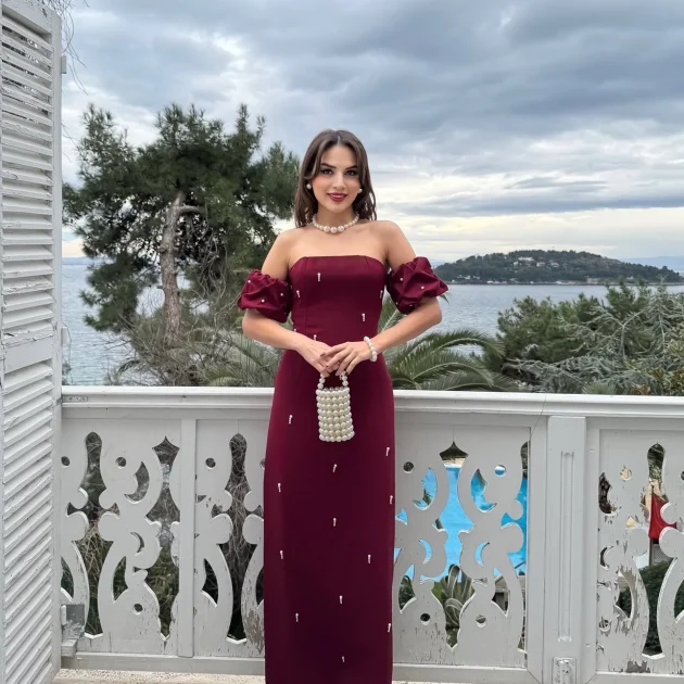 Robe bustier rose perles