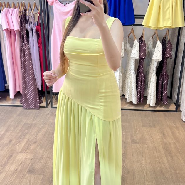 Robe Jaune asymétrique plissée